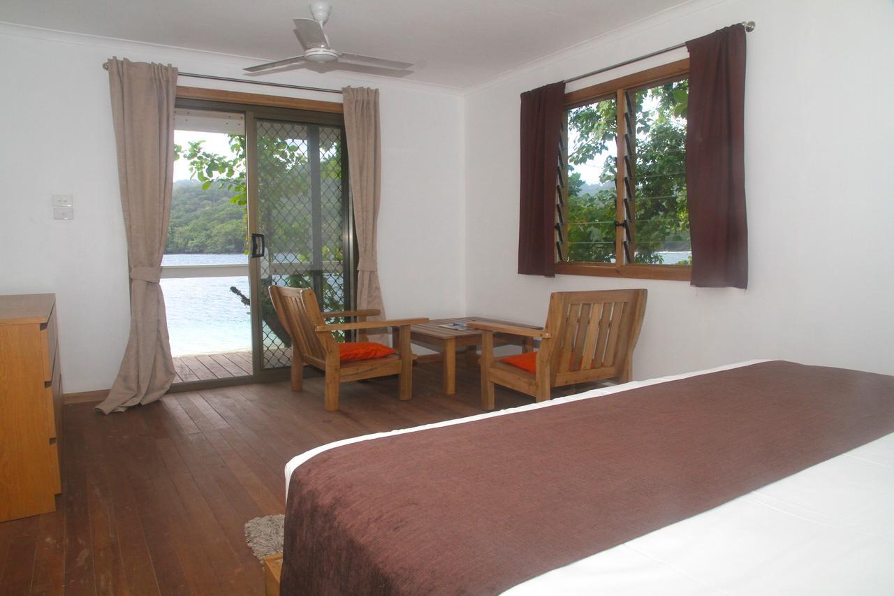 Evis Resort At Nggatirana Island Halisi Dış mekan fotoğraf
